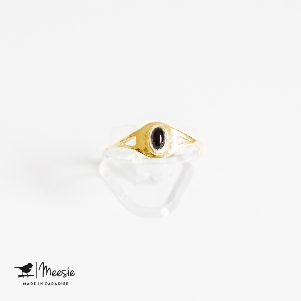 Ring Empress Onyx edelsteen goud op zilver Ring Empress Onyx edelsteen goud op zilver